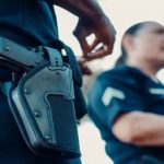 又爆丑闻!3名警员以盗窃罪敲诈市民十万比索被捕!-白菜新闻网-白菜社区-免费彩金