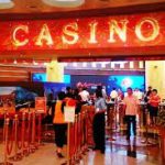 德州扑克读牌术与心理战技巧分享：掌握胜利秘诀-白菜新闻网-白菜社区-免费彩金